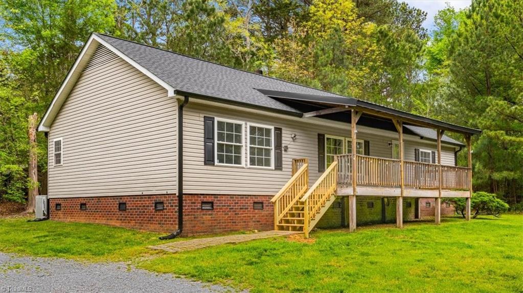 570 New Salem Road Randleman, NC 27317 - Photo 3 of 47 Gallery Image 3
