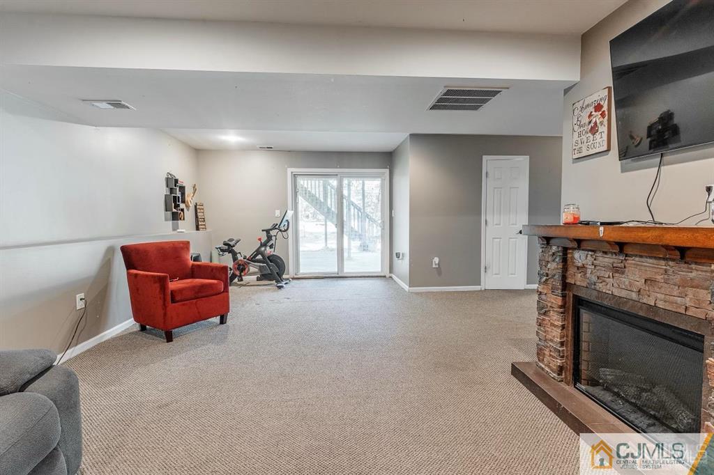 5 Farm Tree Road Manalapan, NJ 07726 - Photo 20 of 30 Gallery Image 20