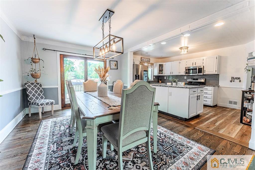 5 Farm Tree Road Manalapan, NJ 07726 - Photo 7 of 30 Gallery Image 7