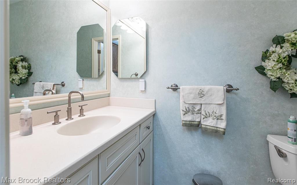 810 Langley Road Rochester Hills, MI 48309 - Photo 22 of 45