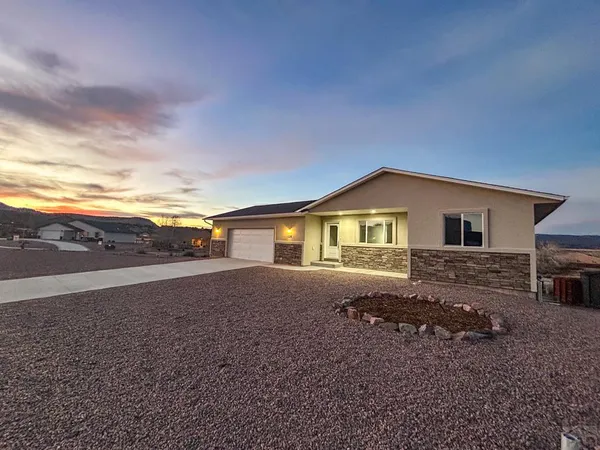 $443,550 | 136 High Meadows Drive, Florence, CO 81226