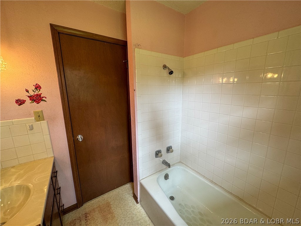 24918 State Rte 52 Cole Camp, MO 65325 - Photo 26 of 58
