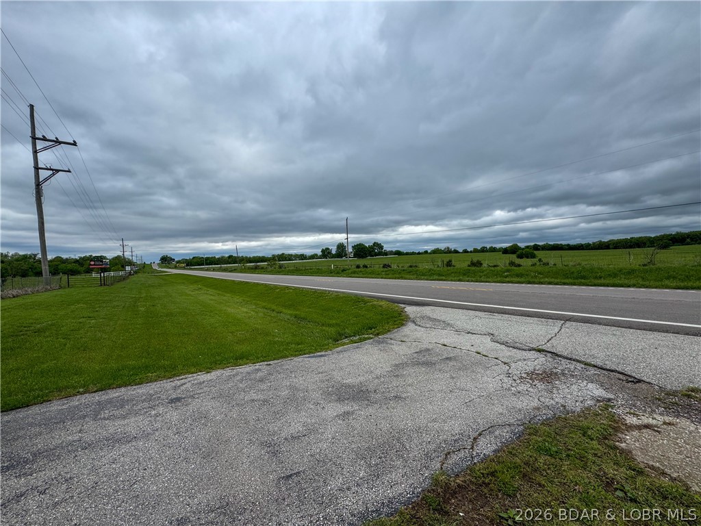 24918 State Rte 52 Cole Camp, MO 65325 - Photo 10 of 58