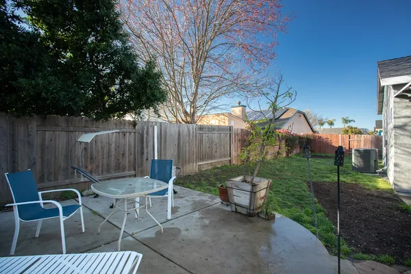 $499,000 | 606 Nightingale Way, Wheatland, CA 95692