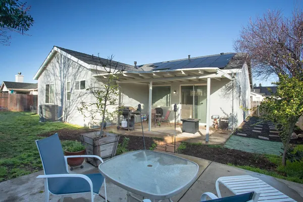 $499,000 | 606 Nightingale Way, Wheatland, CA 95692