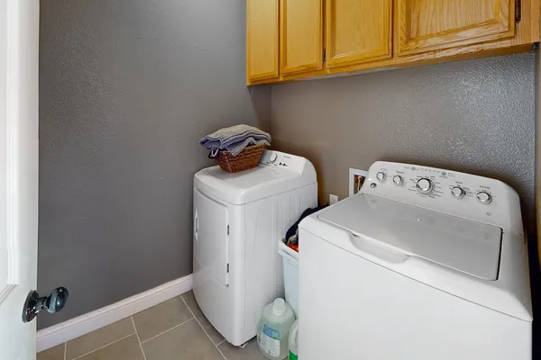 $499,000 | 606 Nightingale Way, Wheatland, CA 95692