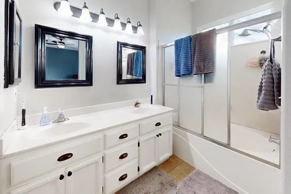 $499,000 | 606 Nightingale Way, Wheatland, CA 95692