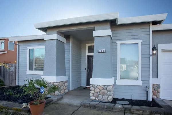 $499,000 | 606 Nightingale Way, Wheatland, CA 95692