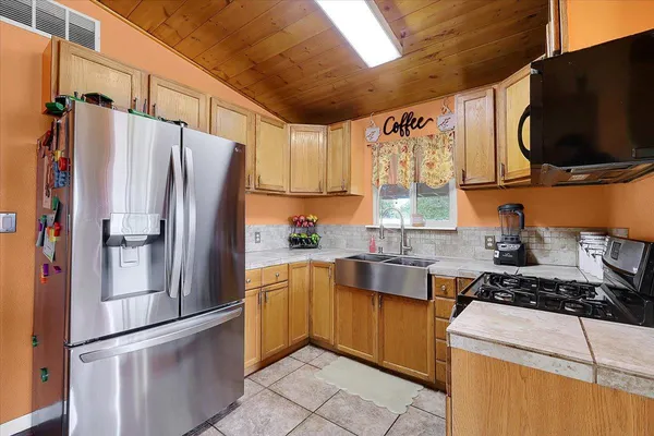 $415,000 | 2005 South George Washington Boulevard, Yuba City, CA 95993