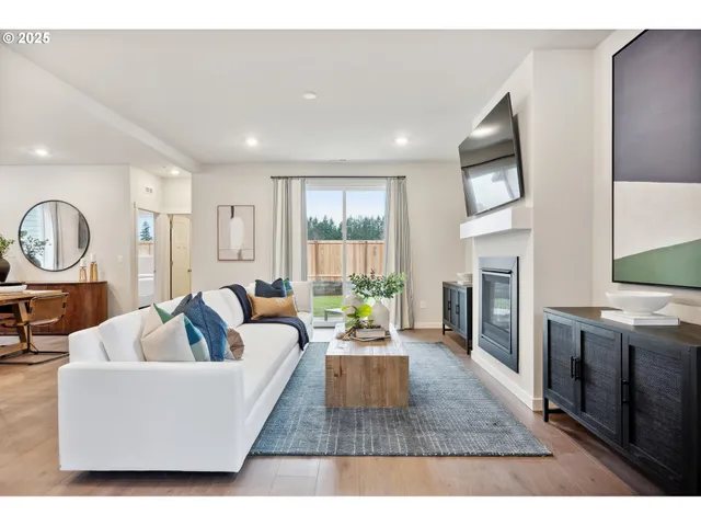 $555,900 | 958 Legacy Street, Eugene, OR 97402