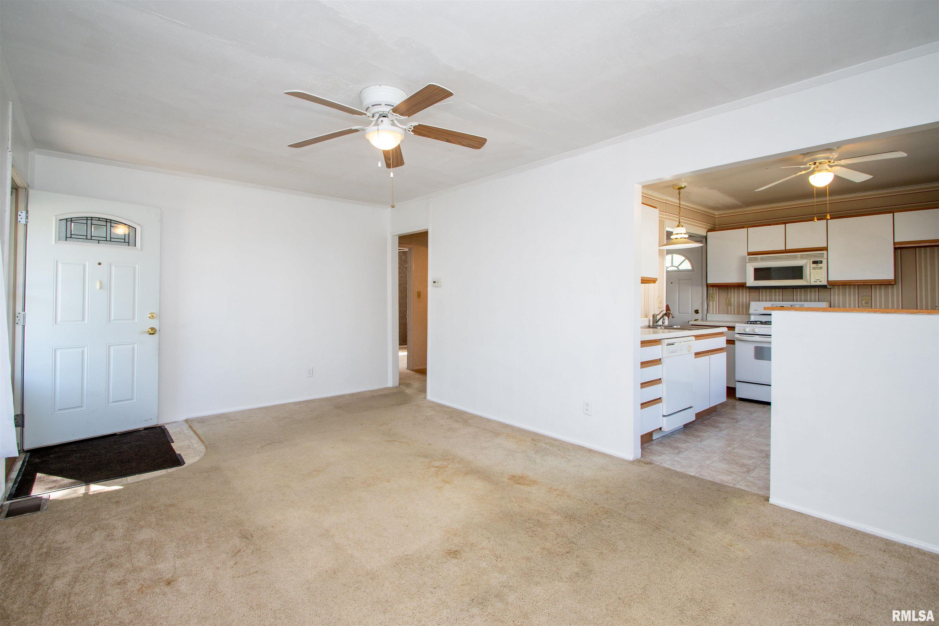 2931 North Mission Road Peoria, IL 61604 - Photo 8 of 29 Gallery Image 8