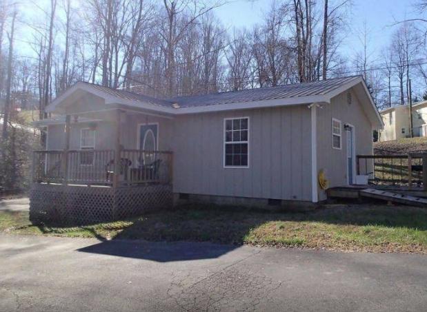 202 Peavyhouse Road Dayton, TN 37321 - Photo 1 of 6 Screen Shot 2020-03-12 at 1.26.50 PM