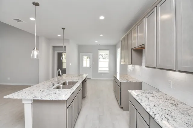 $465,364 | 11911 Royal Willow Lane, Houston, TX 77066