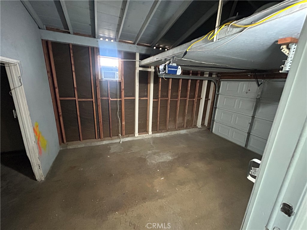 390 East Carter Street Rialto, CA 92376 - Photo 17 of 18