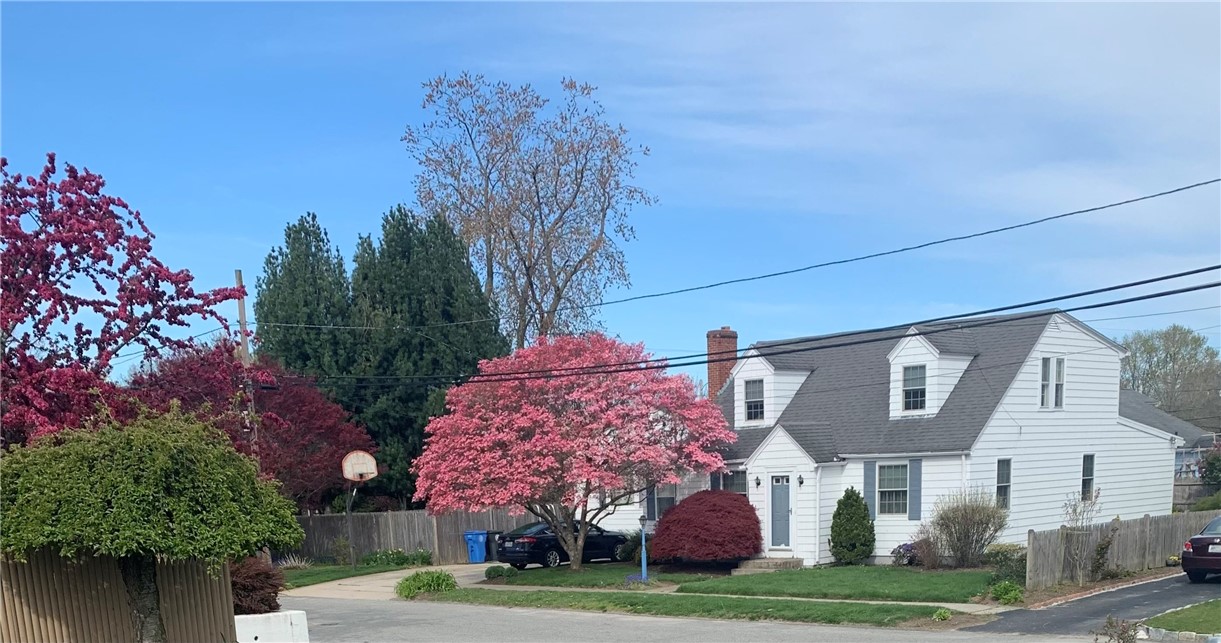 105 Appleton Street Cranston, RI 02910 - Photo 1 of 26 This deceivingly, large home offers almost 2,700 square feet of living space with another 600+ in the lower level. Featuring 4 bedrooms and 3, full baths, this large home offers plenty of space!!