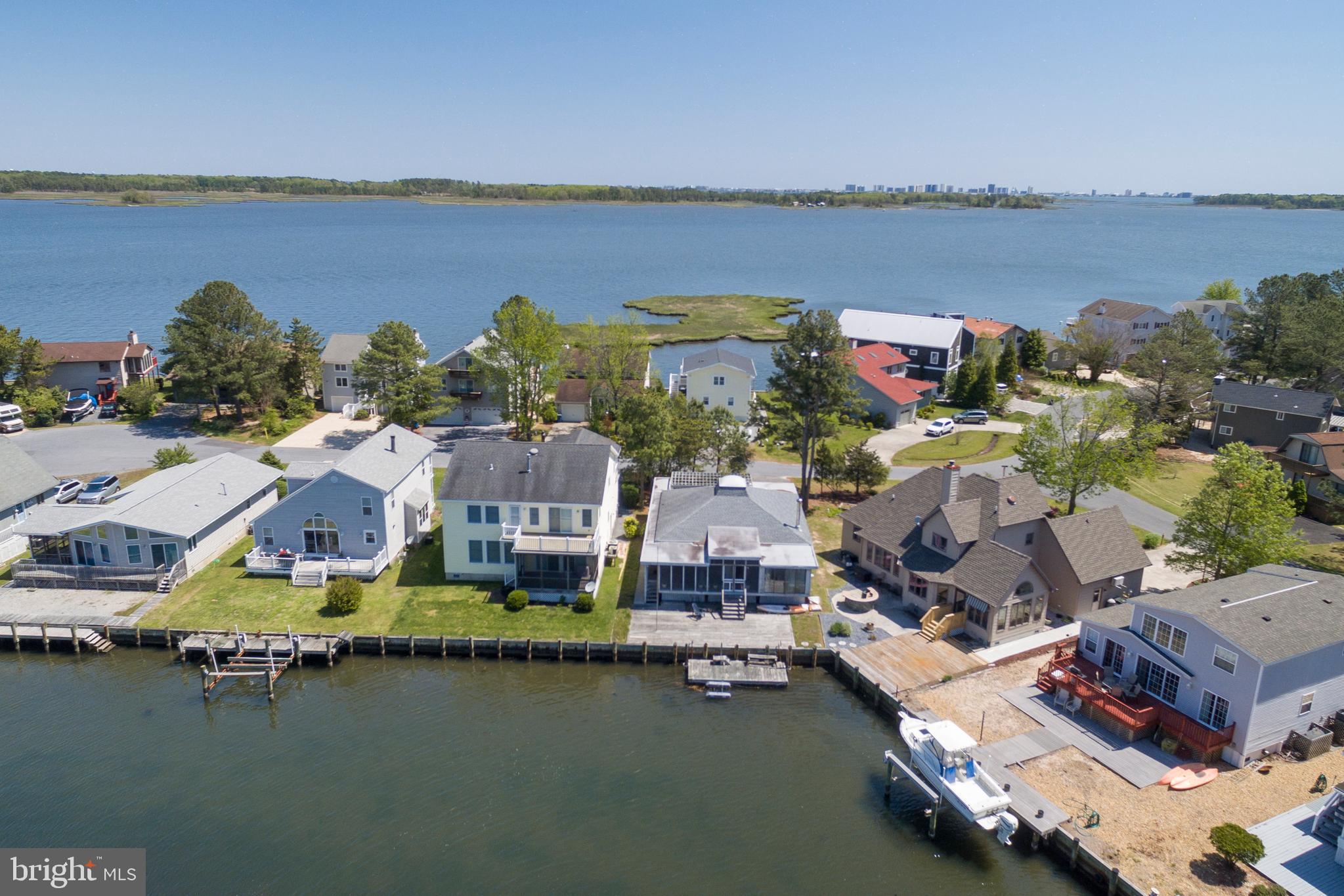 3 Riverside Court Ocean Pines, MD 21811 - Photo 3 of 31 Gallery Image 3