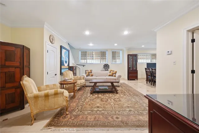 $5,990 | 9330 102/201 Clifton Beverly Hills, Beverly Hills, CA 90210