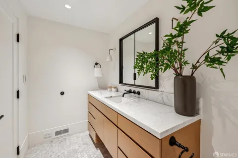 $3,995,000 | 39-41 Dolores Terrace, San Francisco, CA 94110