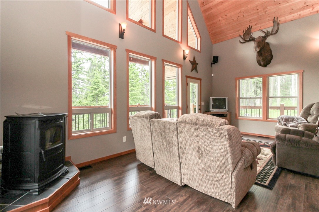 180 Skull Springs Road Cle Elum, WA 98922 - Photo 6 of 25 Gallery Image 6