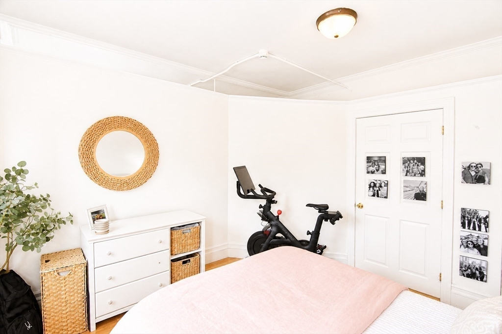 464 Commonwealth Avenue, Unit 33 Boston, MA 02215 - Photo 9 of 18