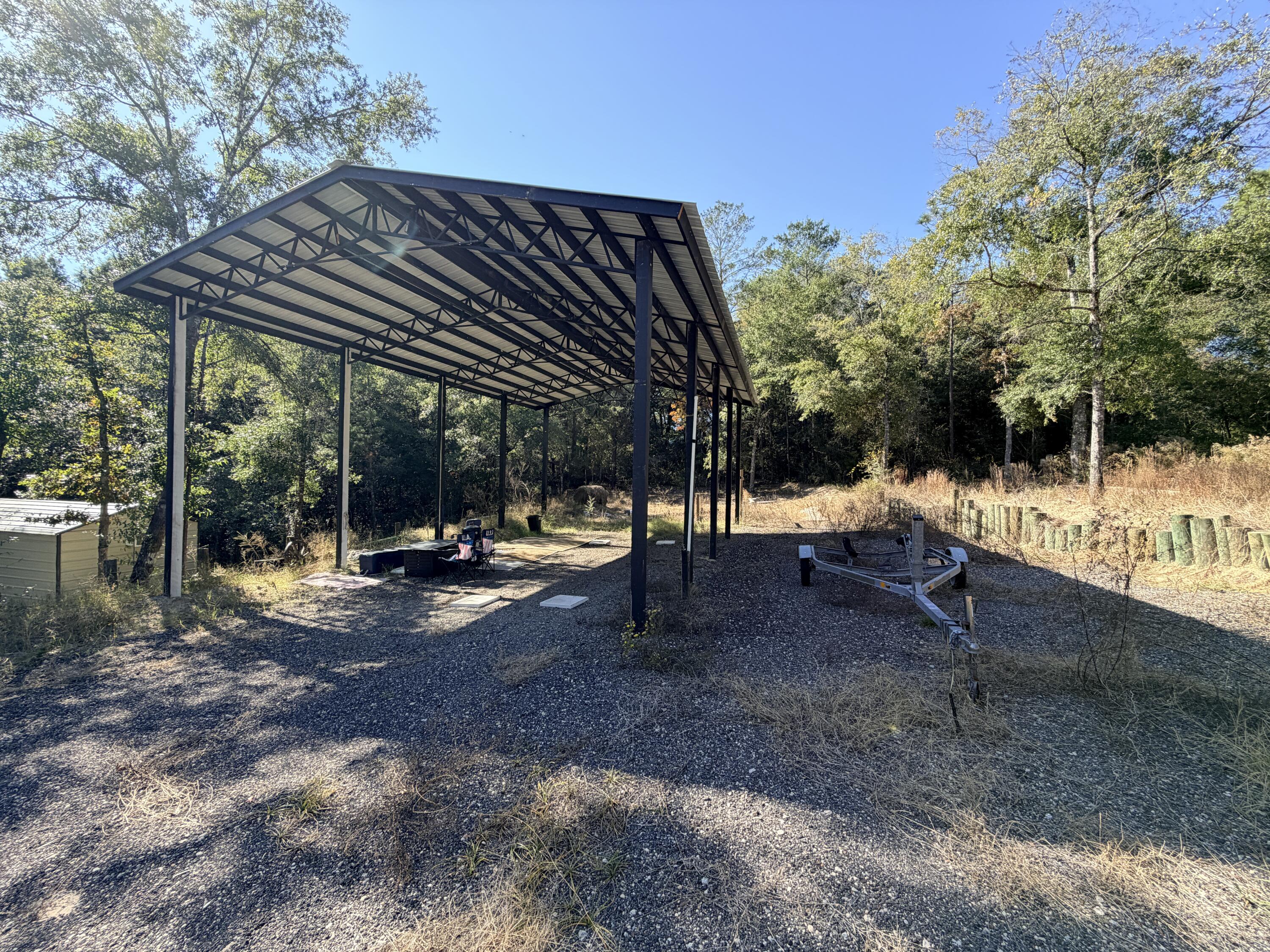 248 Elmwood Road DeFuniak Springs, FL 32433 - Photo 7 of 17 Pole Barn