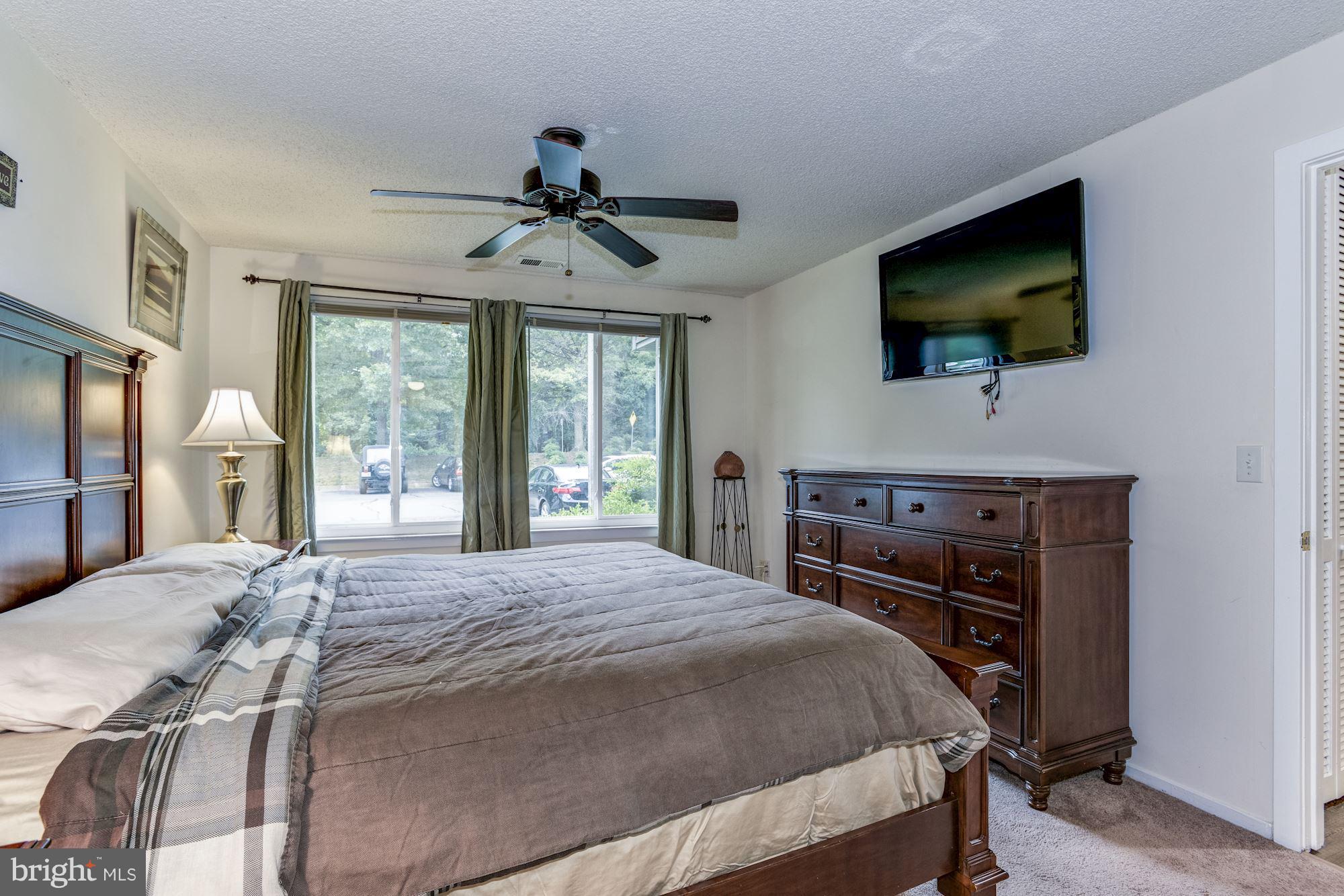 11701 Summerchase Circle, Unit 1701A Reston, VA 20194 - Photo 14 of 26 Bedroom (Master) 1