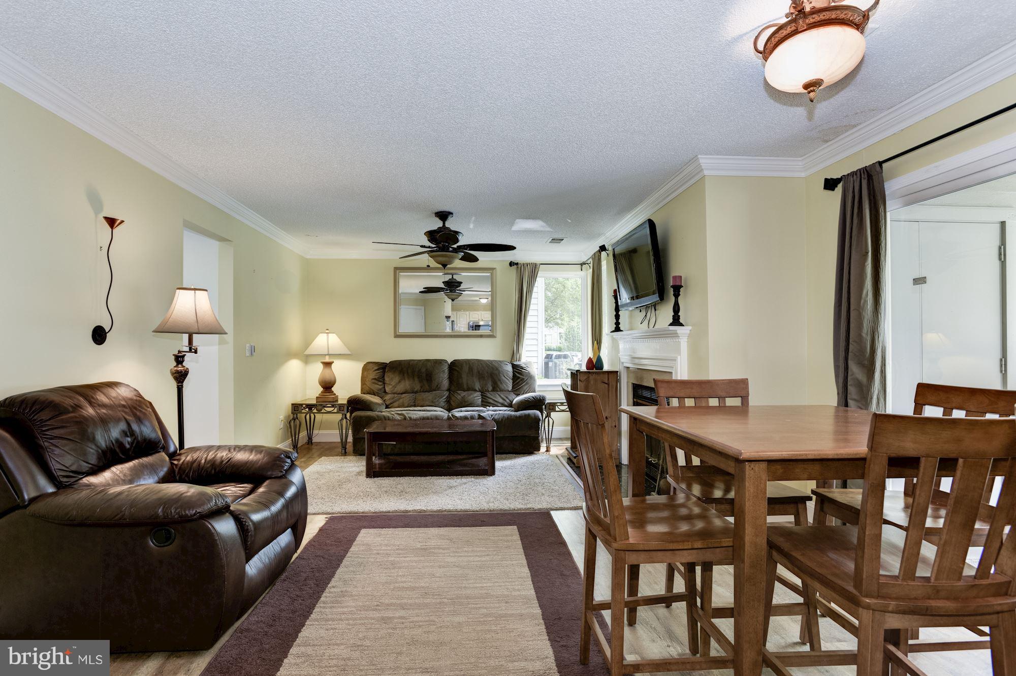11701 Summerchase Circle, Unit 1701A Reston, VA 20194 - Photo 10 of 26 Interior (General)
