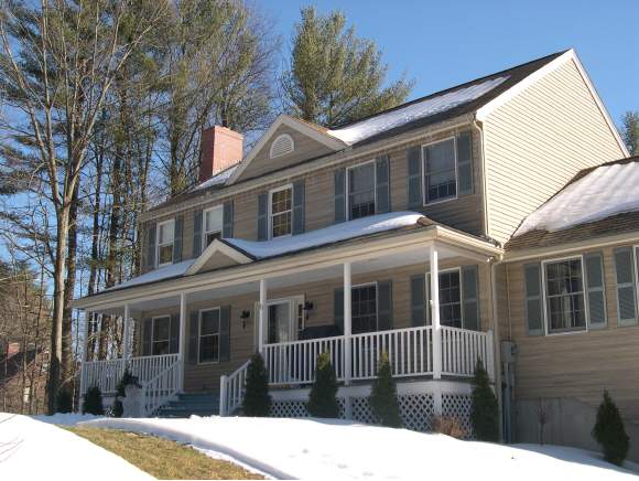 10 Farm Road Kingston, NH 03848 - Photo 1 of 1