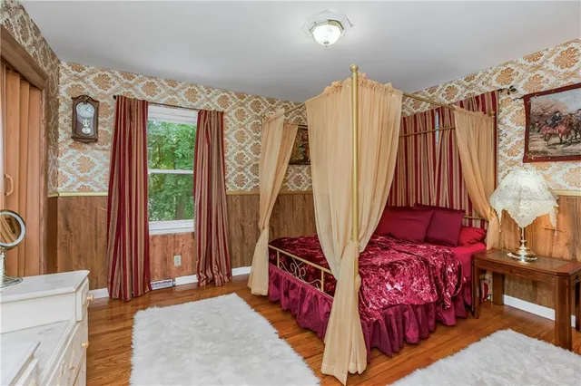 $299,950 | 5521 North Wayne Avenue, Kansas City, MO 64118