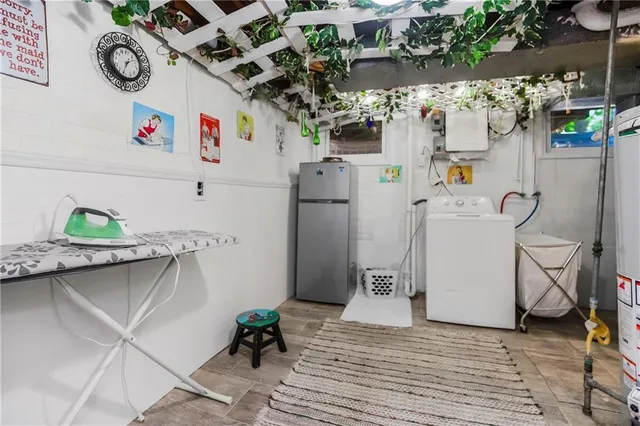 $299,950 | 5521 North Wayne Avenue, Kansas City, MO 64118