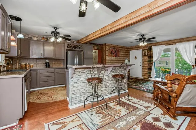 $299,950 | 5521 North Wayne Avenue, Kansas City, MO 64118