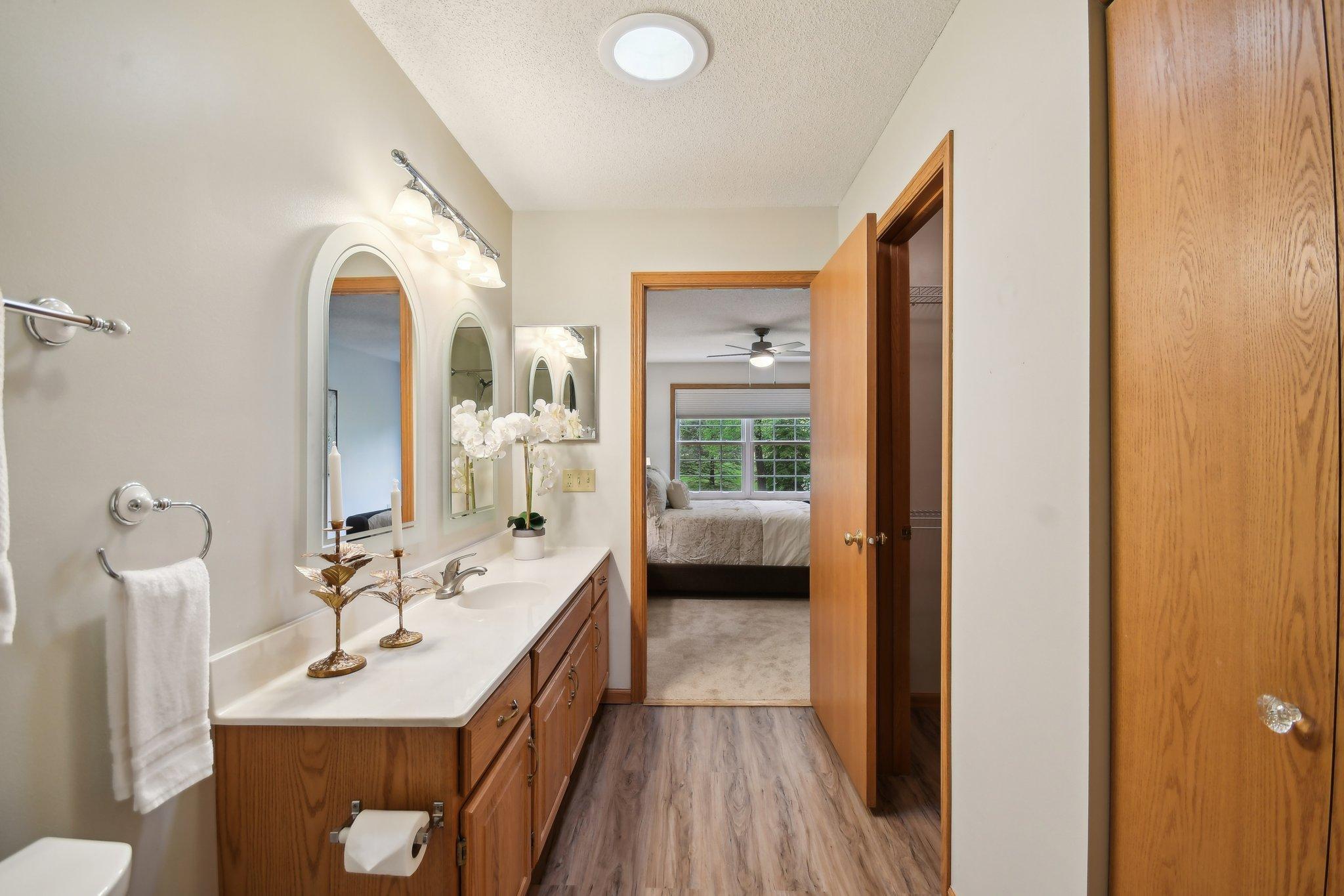 6879 Inverness Trail Inver Grove Heights, MN 55077 - Photo 27 of 37 Gallery Image 27