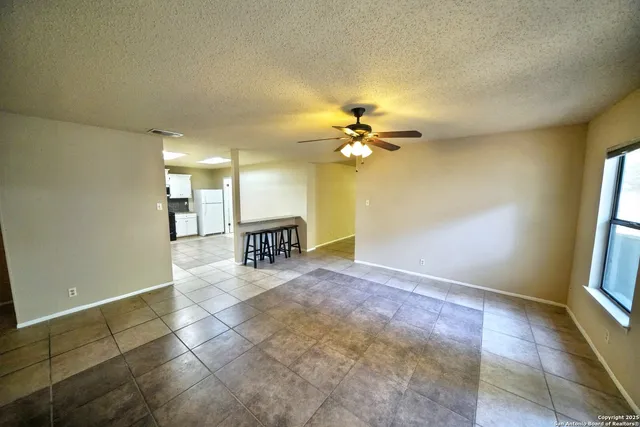 $1,500 | 12918 Hunters Moon, San Antonio, TX 78249