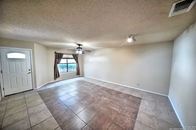 $1,500 | 12918 Hunters Moon, San Antonio, TX 78249