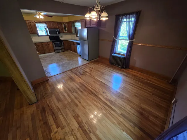 $250,000 | 98 Merchant Street, Barre, VT 05641