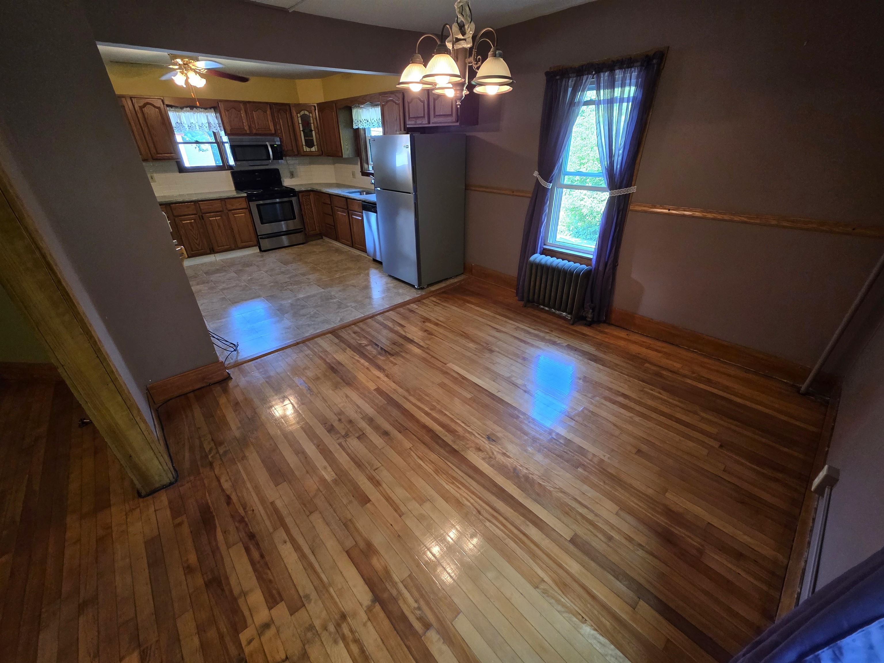 98 Merchant Street Barre, VT 05641 - Photo 18 of 34