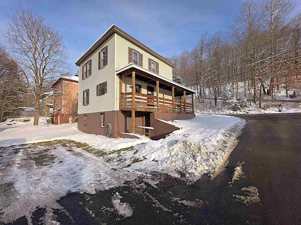 $250,000 | 98 Merchant Street, Barre, VT 05641