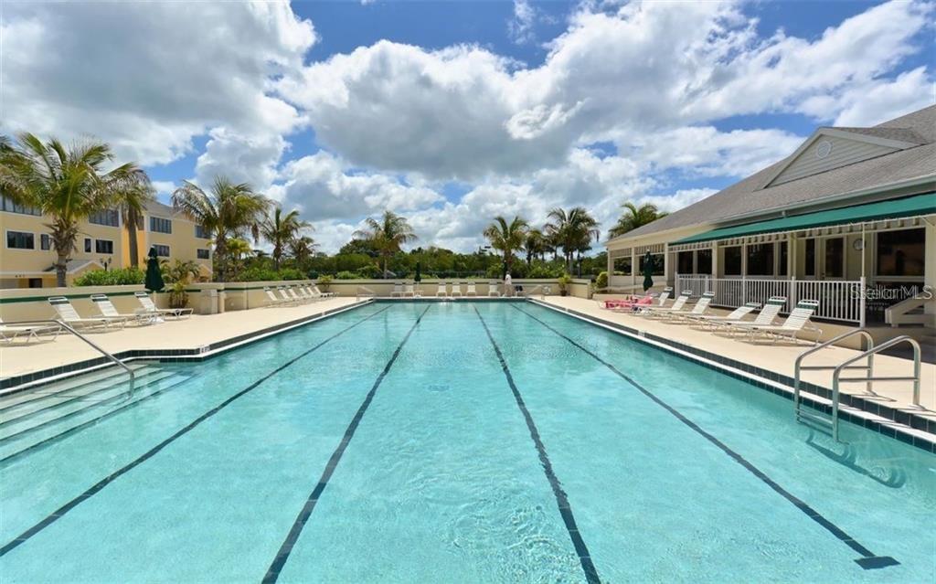 655 Cedars Court, Unit 655 Longboat Key, FL 34228 - Photo 18 of 22