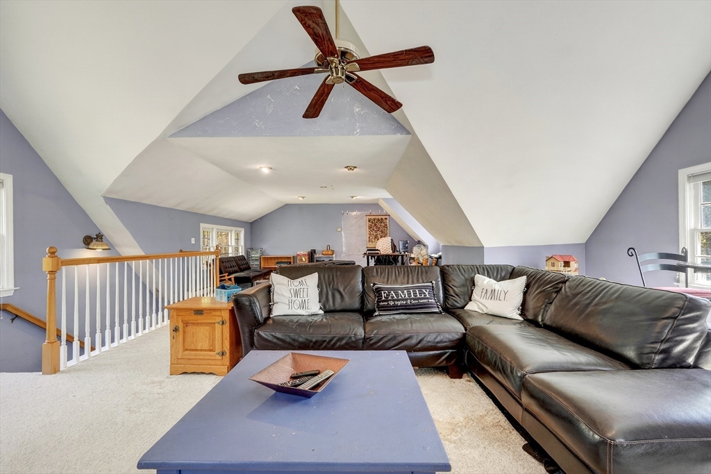 271 Hoyts Wharf Road Groton, MA 01450 - Photo 11 of 42 Gallery Image 11