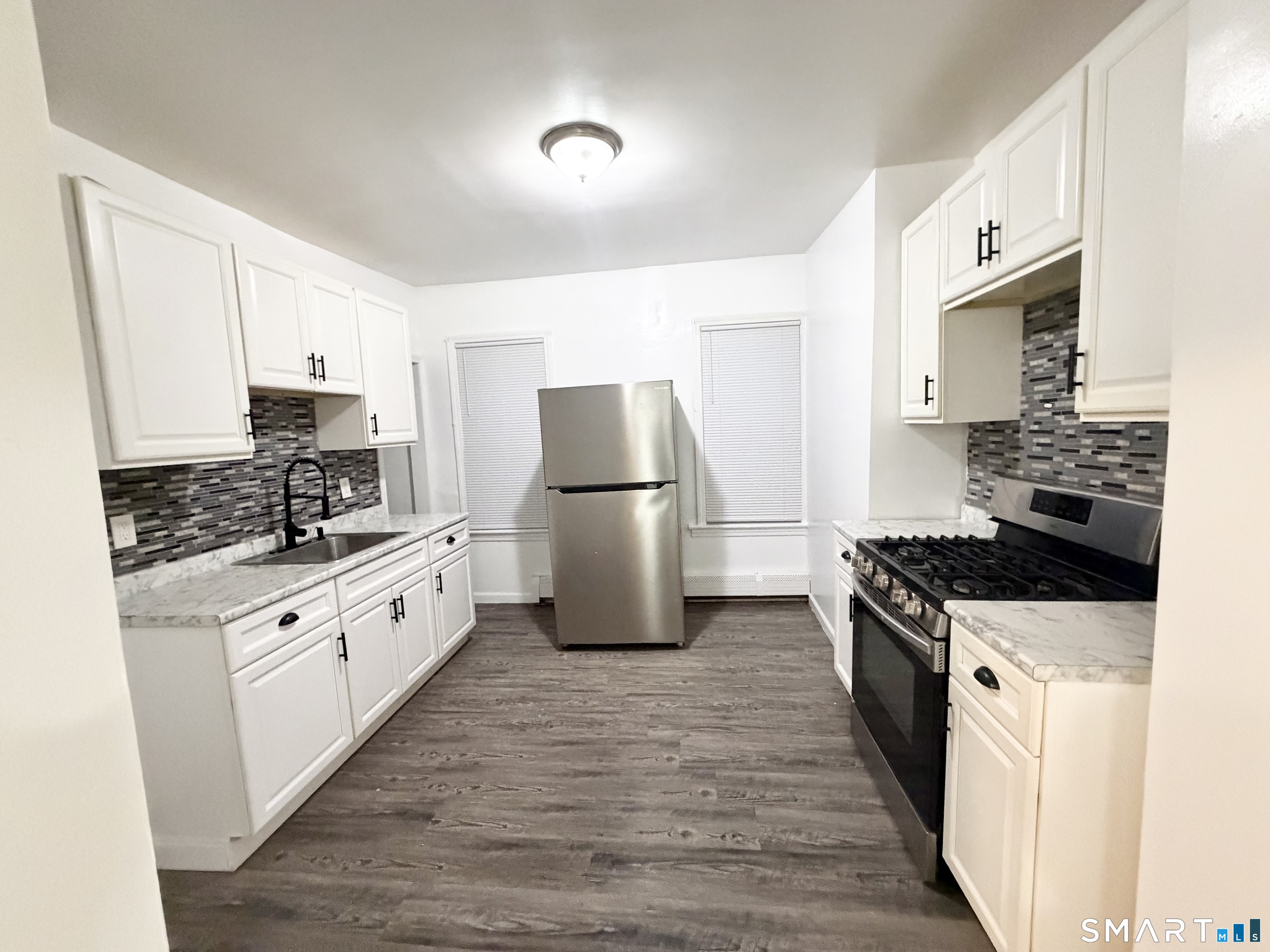 217 Read Street Bridgeport, CT 06607 - Photo 5 of 13