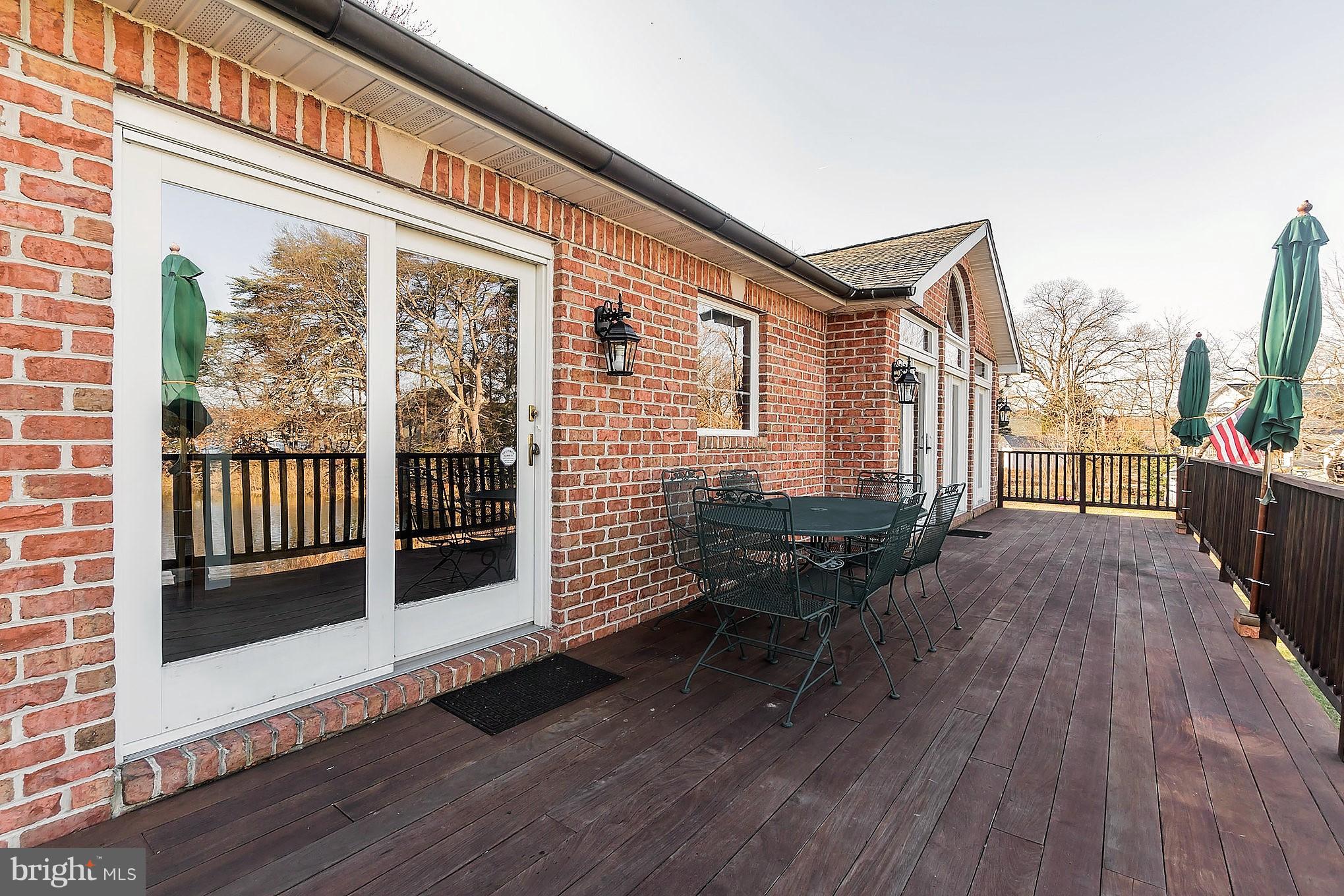 1958 Poplar Ridge Road Pasadena, MD 21122 - Photo 29 of 30 Enjoy the view with an evening beverage