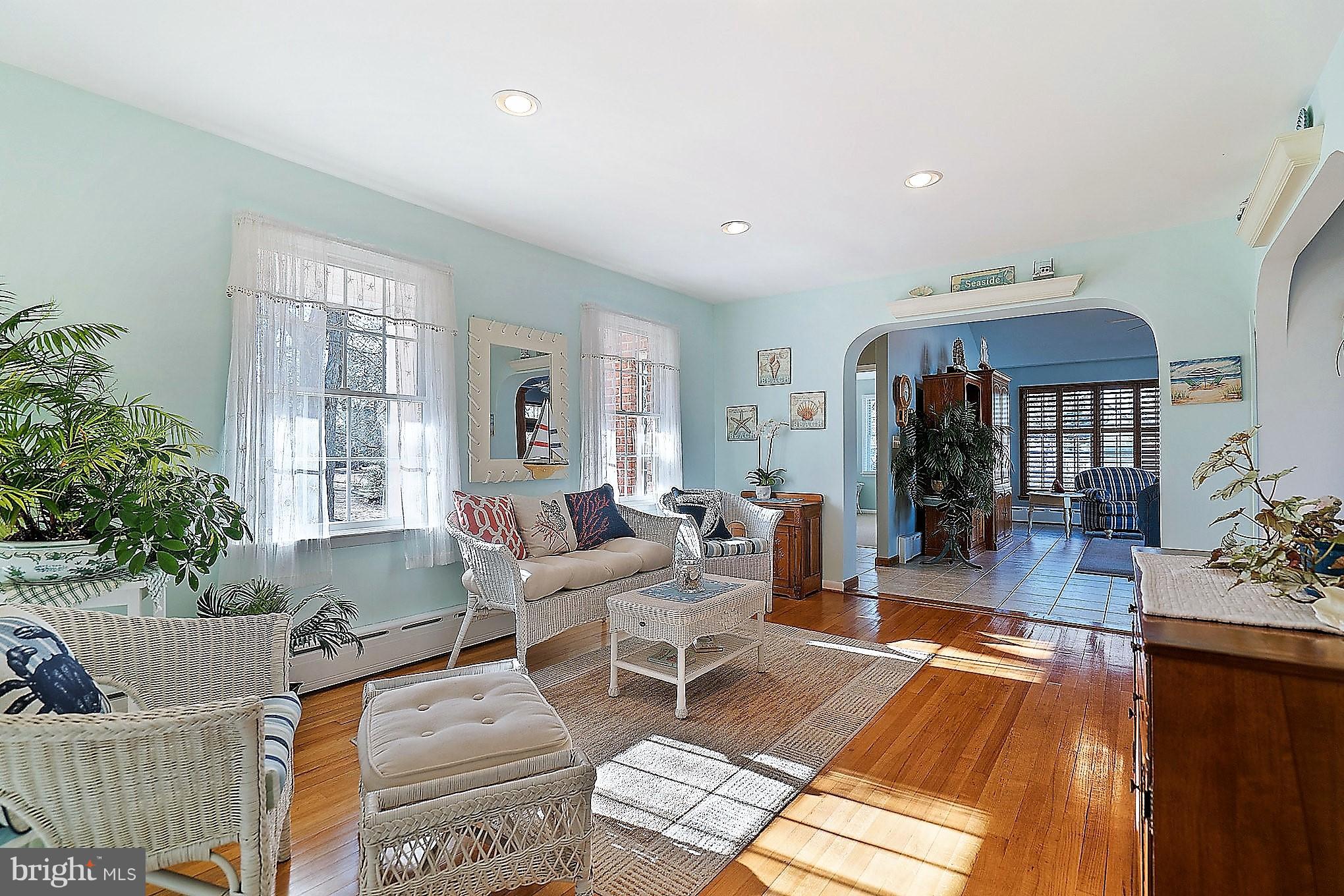 1958 Poplar Ridge Road Pasadena, MD 21122 - Photo 10 of 30 Crisp and clean with wood flooring