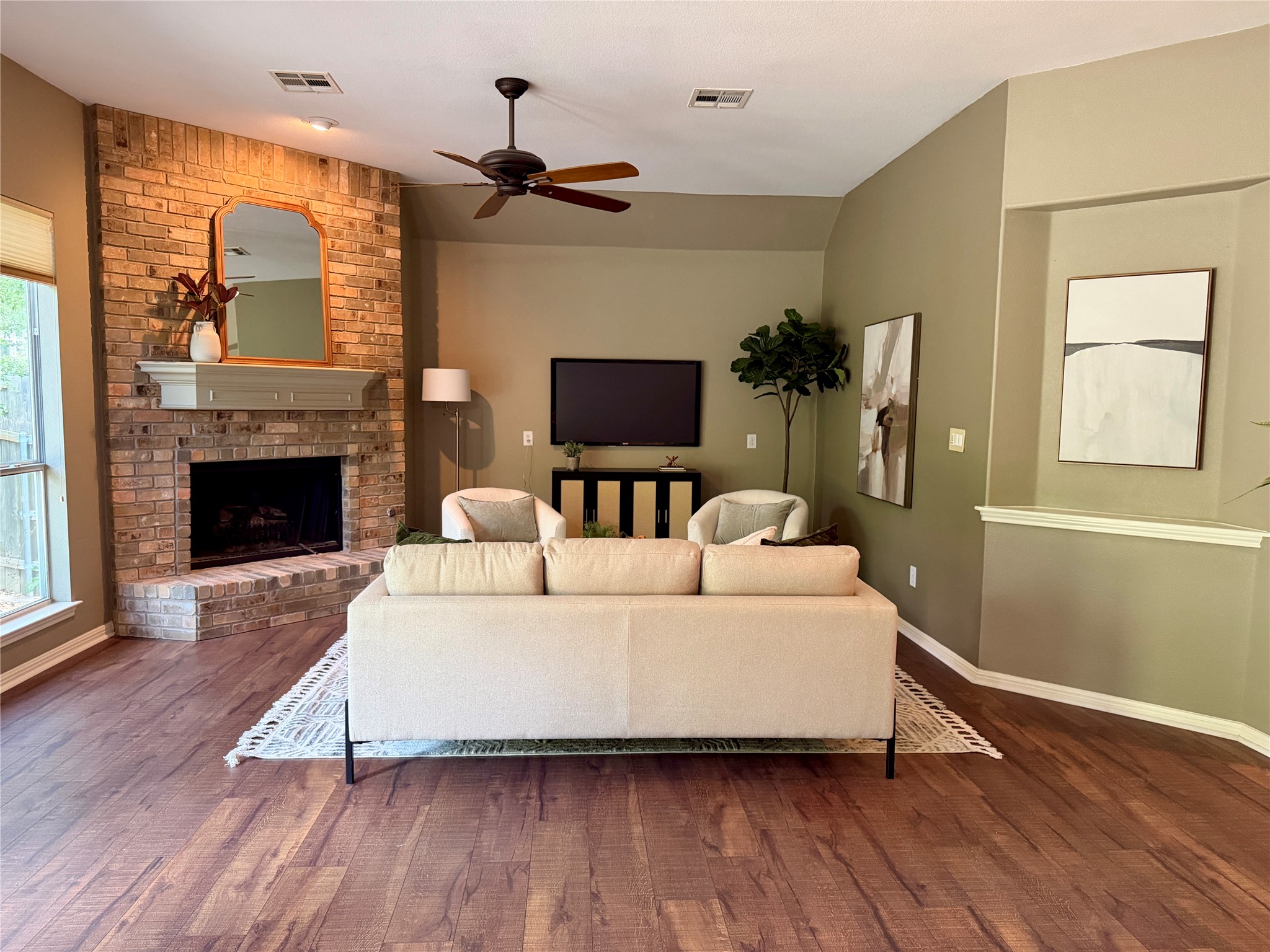 8024 Cobblestone Austin, TX 78735 - Photo 5 of 27