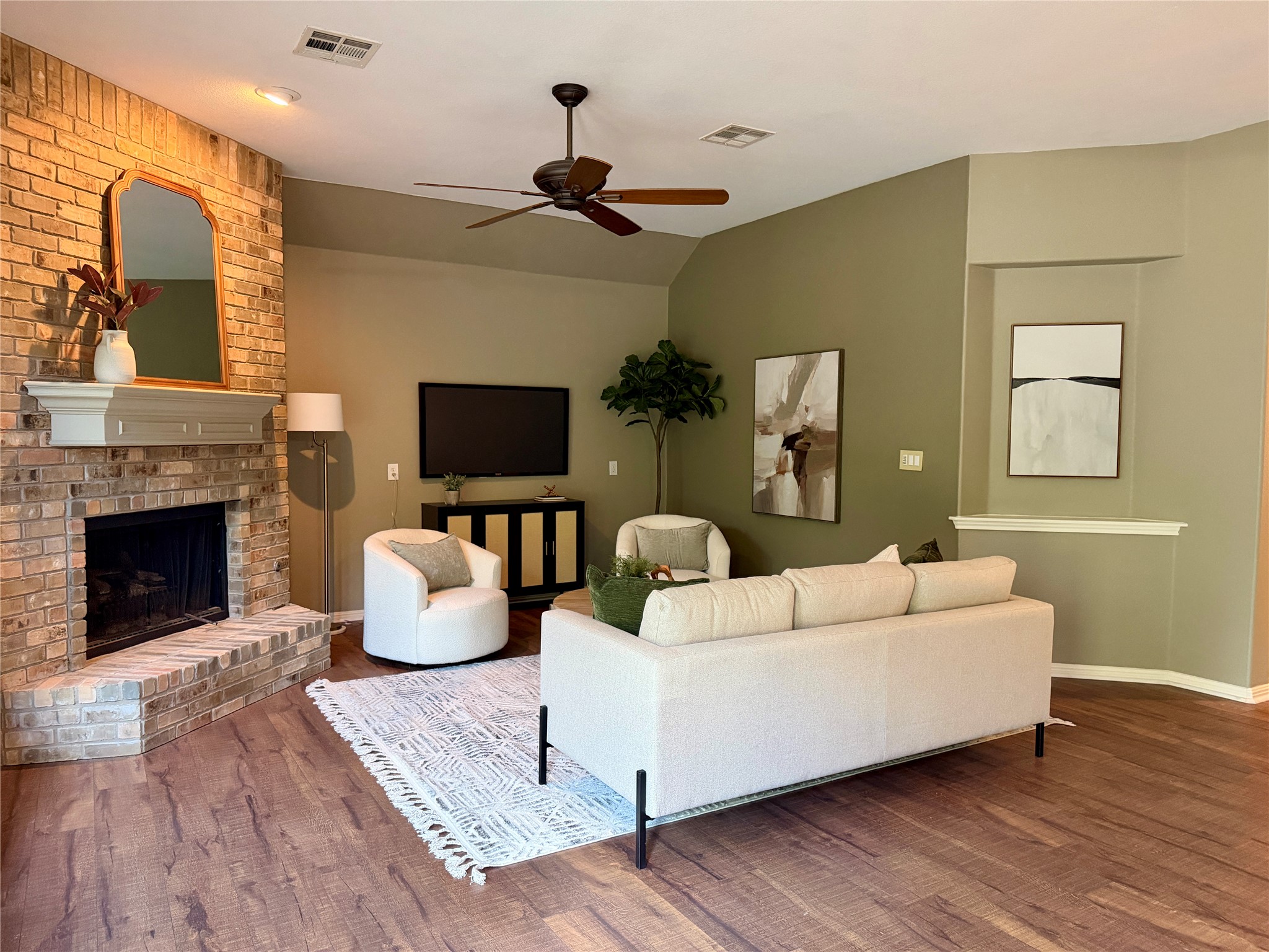 8024 Cobblestone Austin, TX 78735 - Photo 6 of 27