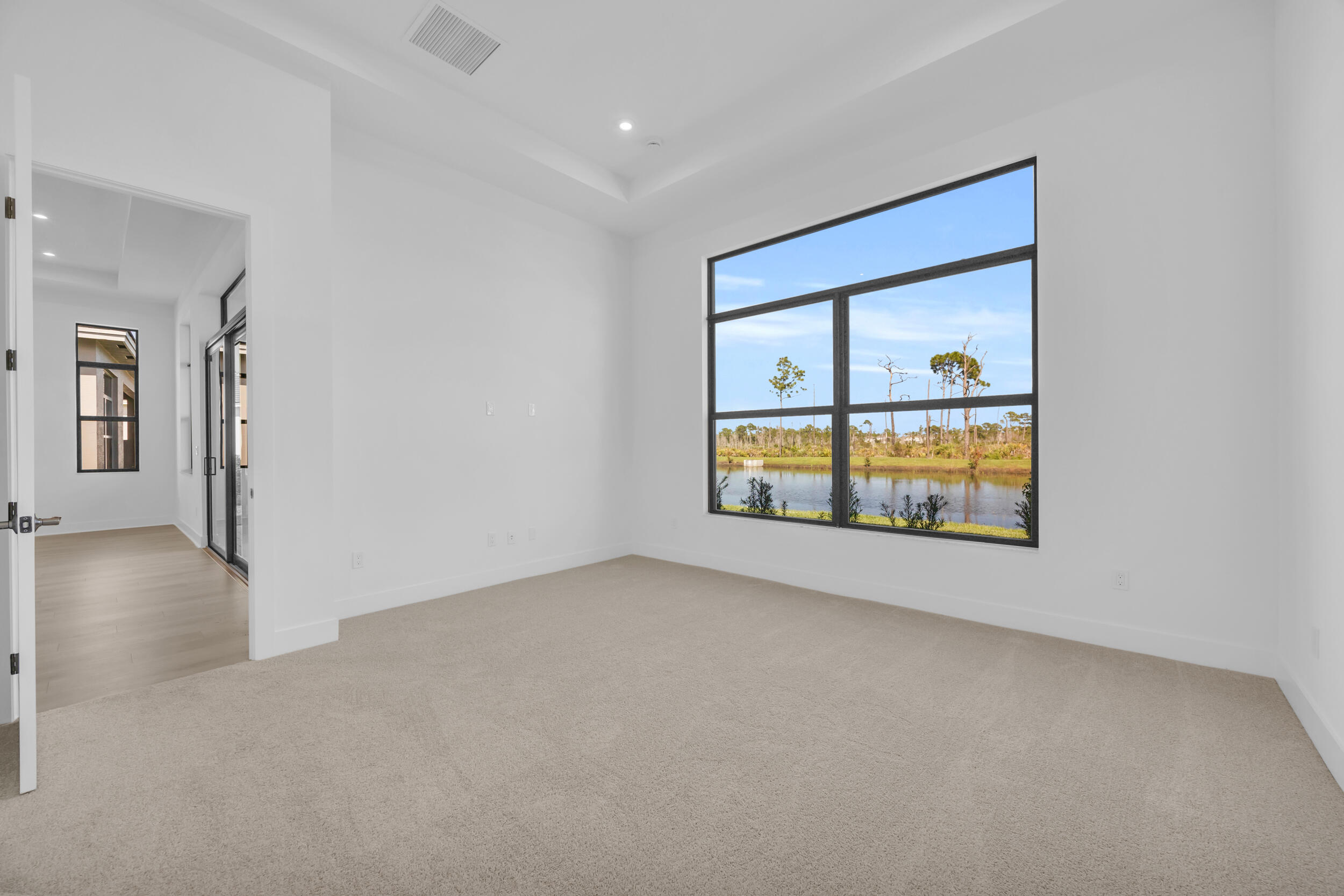 7155 Southeast Amalfi Lane Stuart, FL 34997 - Photo 15 of 41 Primary