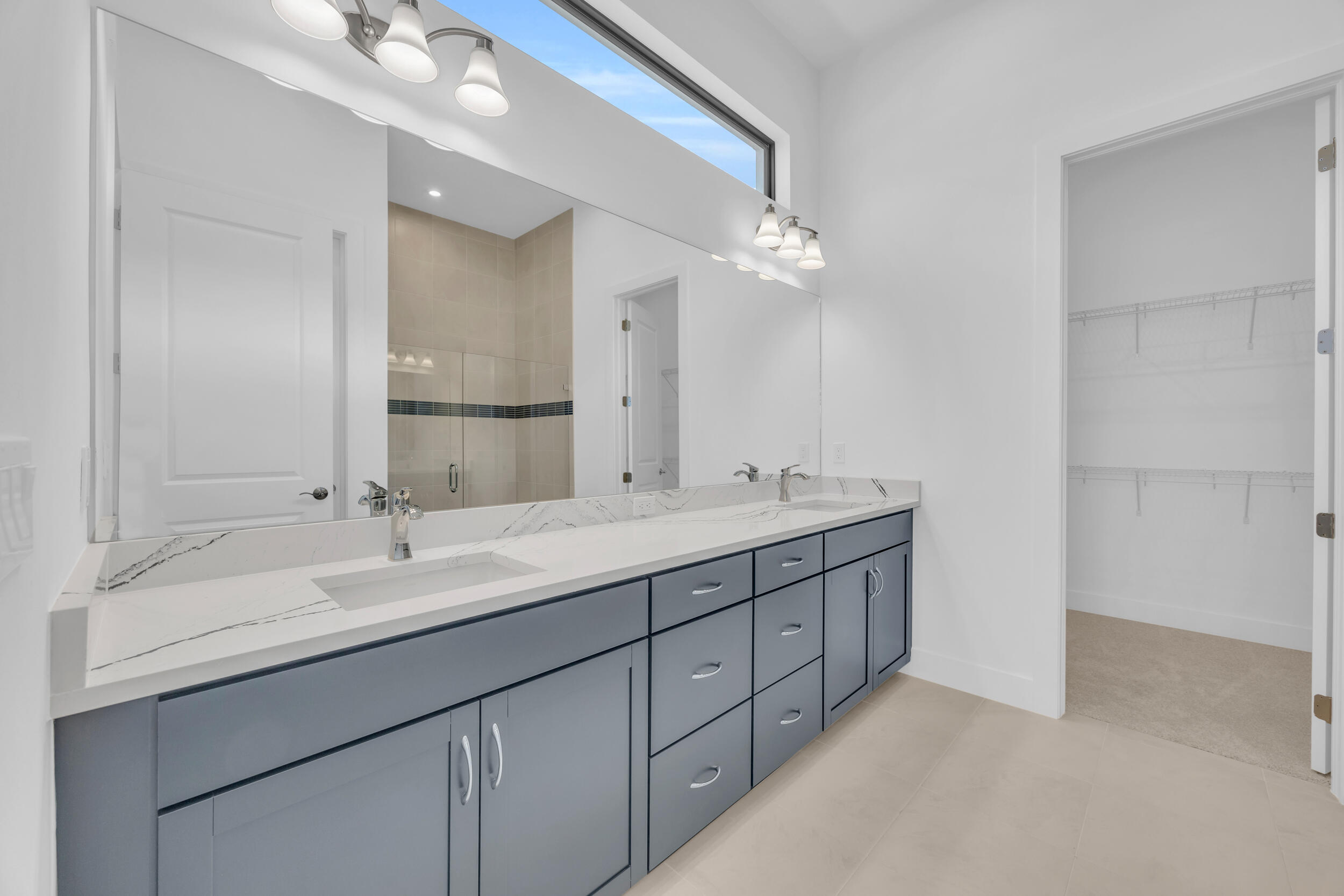 7155 Southeast Amalfi Lane Stuart, FL 34997 - Photo 18 of 41 Primary Bath