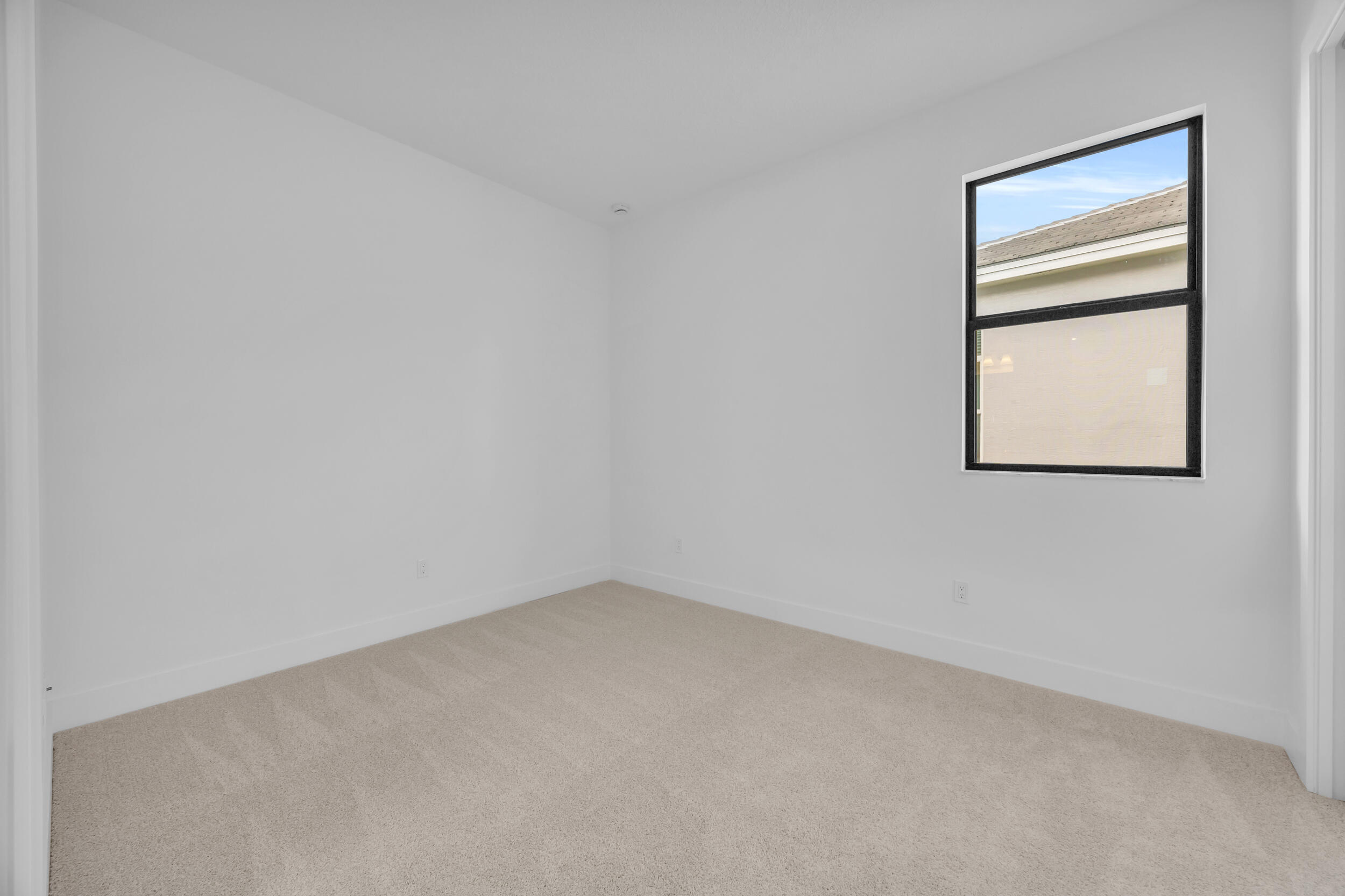 7155 Southeast Amalfi Lane Stuart, FL 34997 - Photo 25 of 41 Bedroom 3