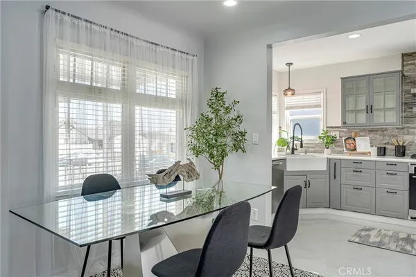 $1,049,000 | 1381 West Summerland Avenue, San Pedro, CA 90732