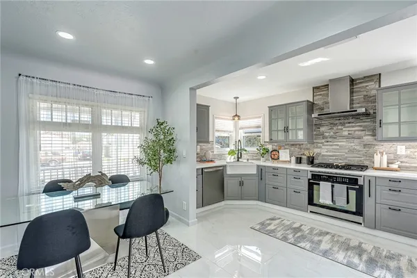 $1,049,000 | 1381 West Summerland Avenue, San Pedro, CA 90732