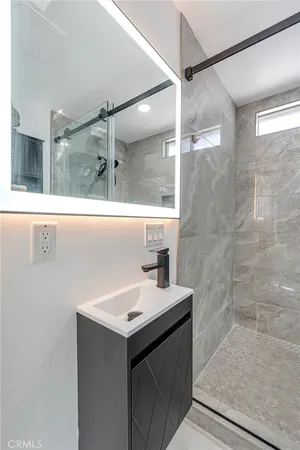 $1,049,000 | 1381 West Summerland Avenue, San Pedro, CA 90732